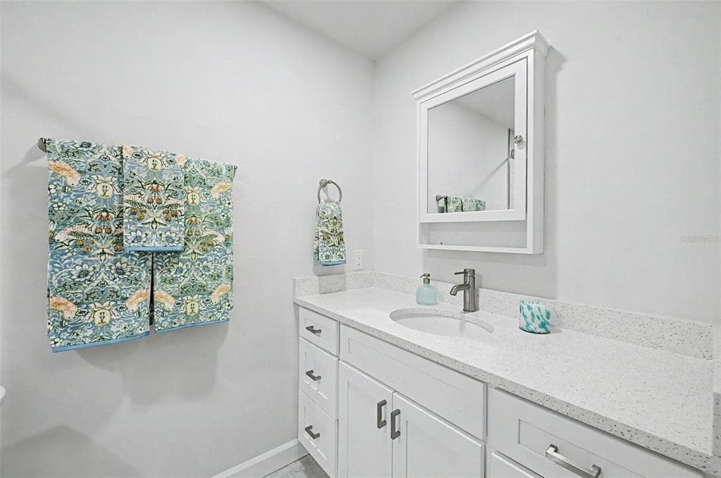 144 BOCA CIEGA POINT BOULEVARD N photo 20
