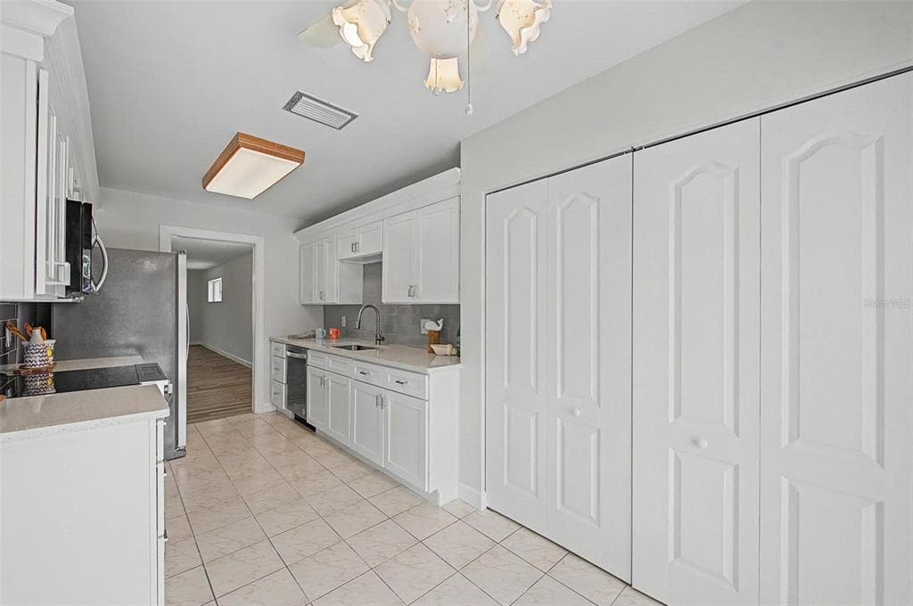 144 BOCA CIEGA POINT BOULEVARD N photo 14