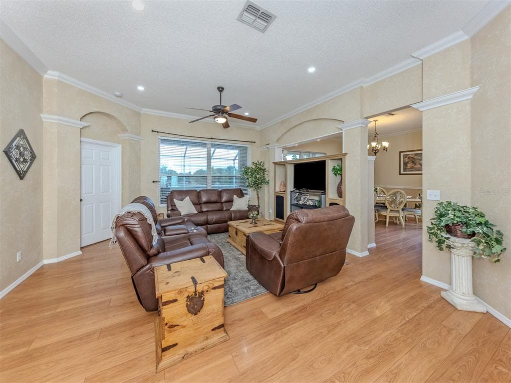 4322 MANFIELD DRIVE photo 5