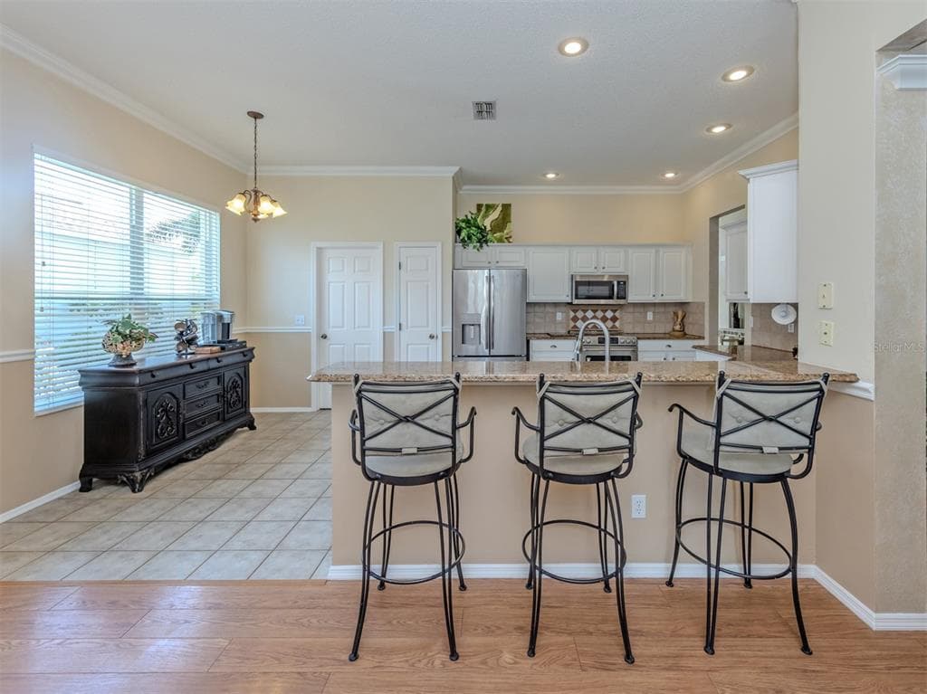 4322 MANFIELD DRIVE photo 9