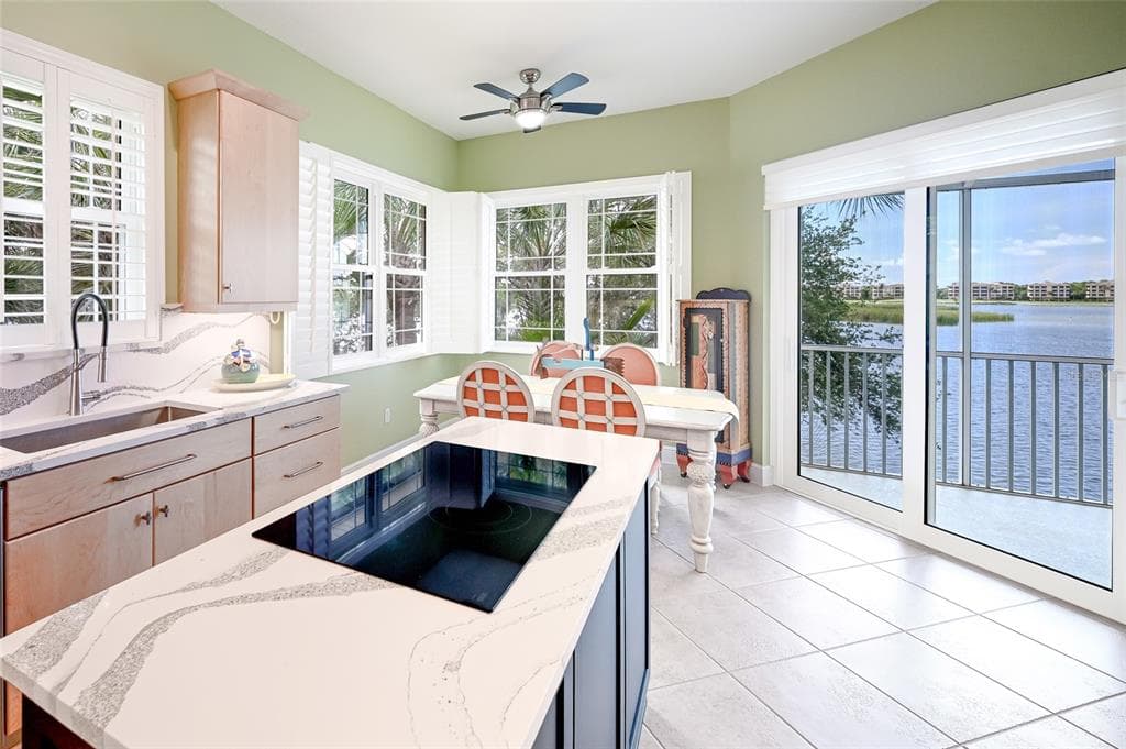 6435 MOORINGS POINT CIRCLE 201 photo 15