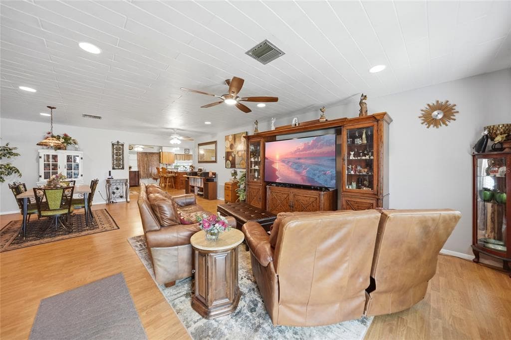 6127 OTIS ROAD photo 5