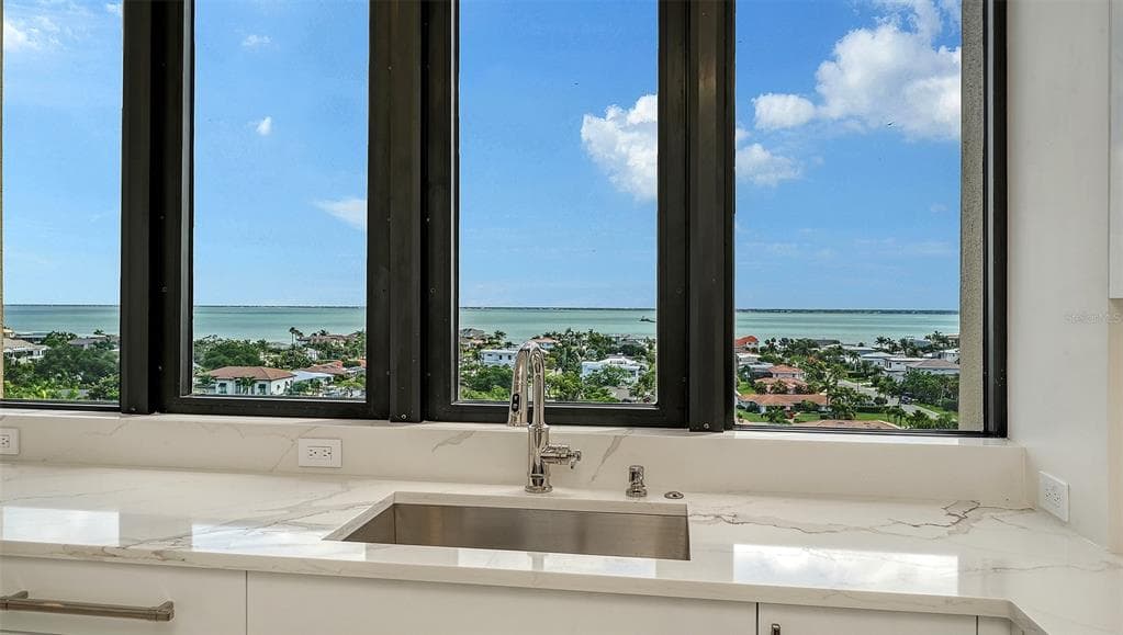 1211 GULF OF MEXICO DRIVE 701 photo 21
