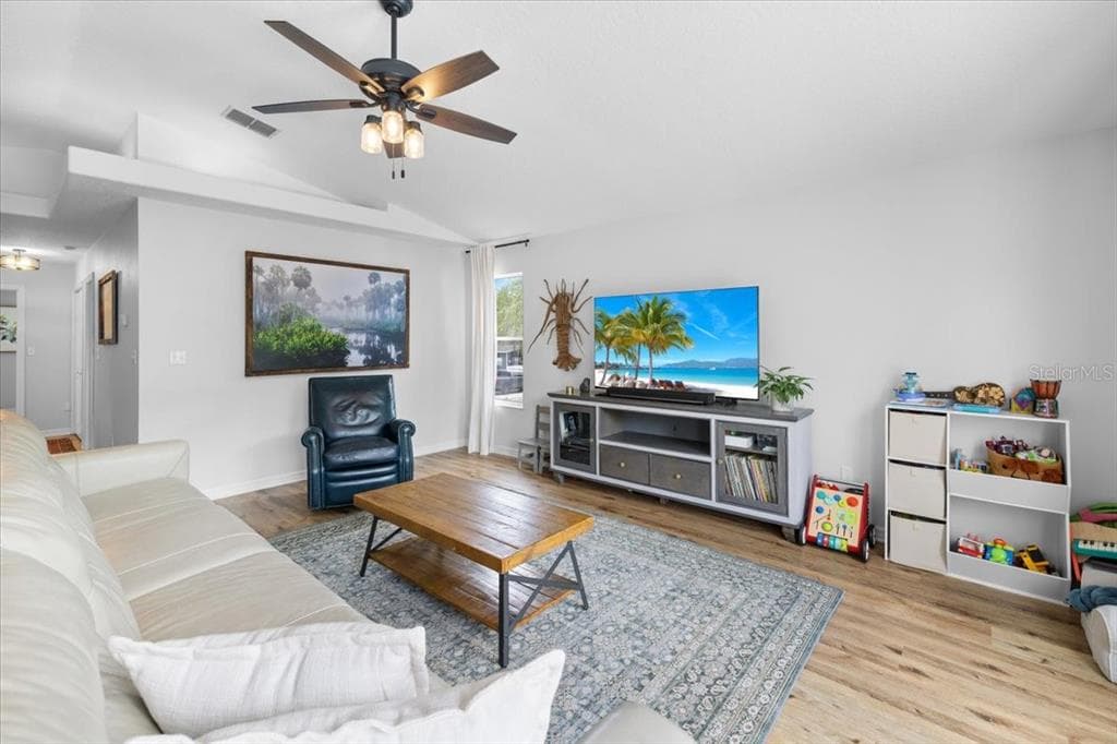7264 ABERDEEN COURT photo 13