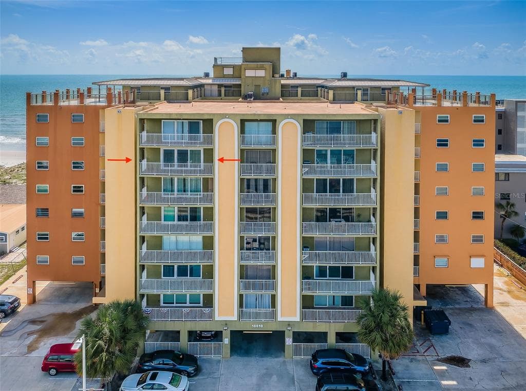 18610 GULF BOULEVARD 610 photo 1