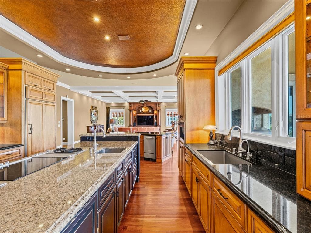 6224 PASADENA POINT BOULEVARD photo 18