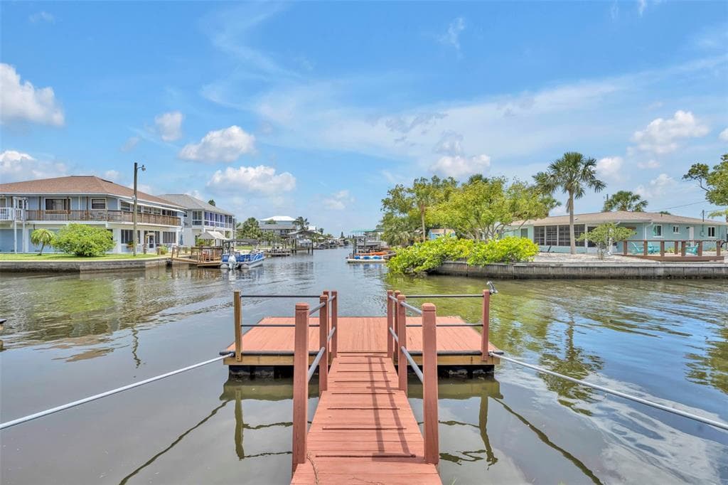 6416 BOATYARD DRIVE photo 4