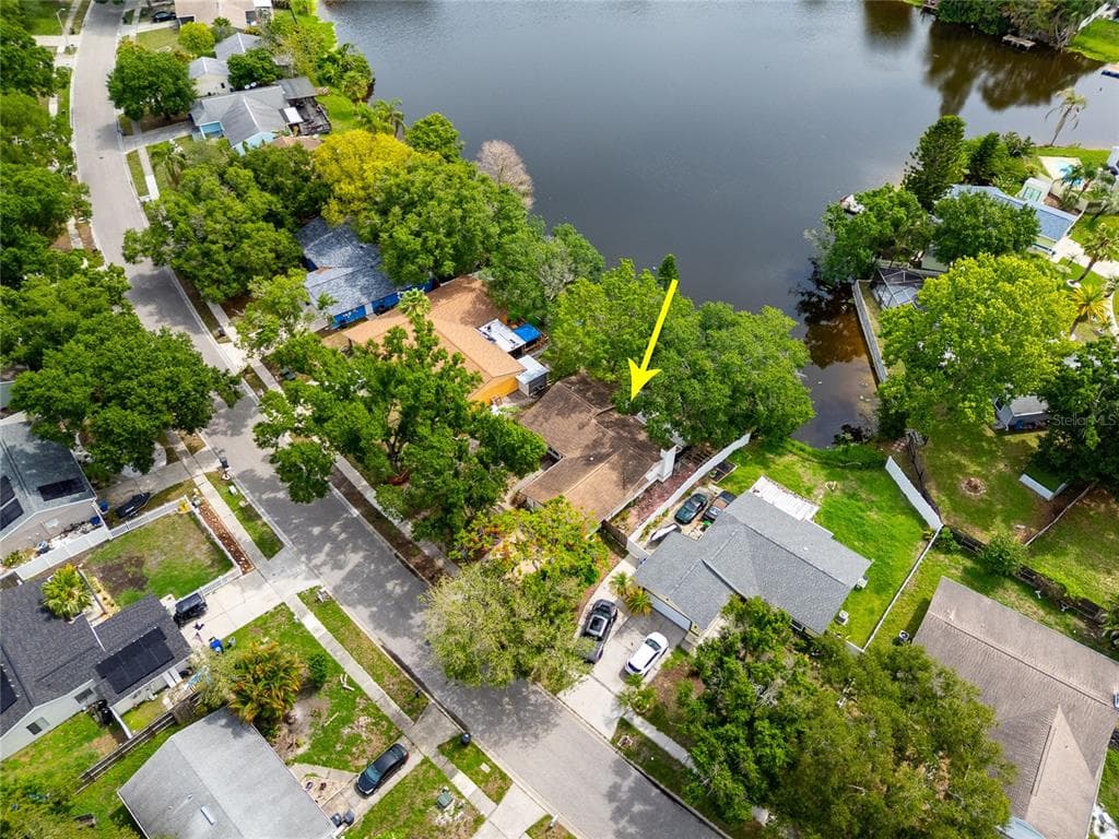627 TIMBER BAY CIRCLE W photo 2