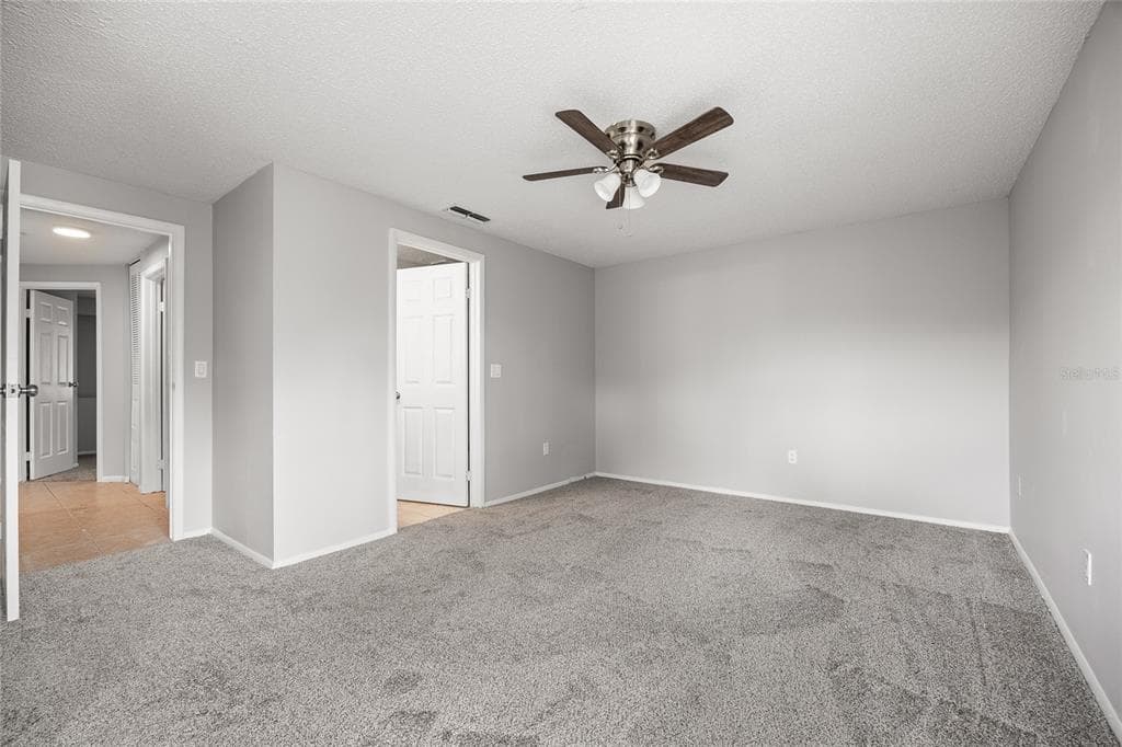 627 TIMBER BAY CIRCLE W photo 17