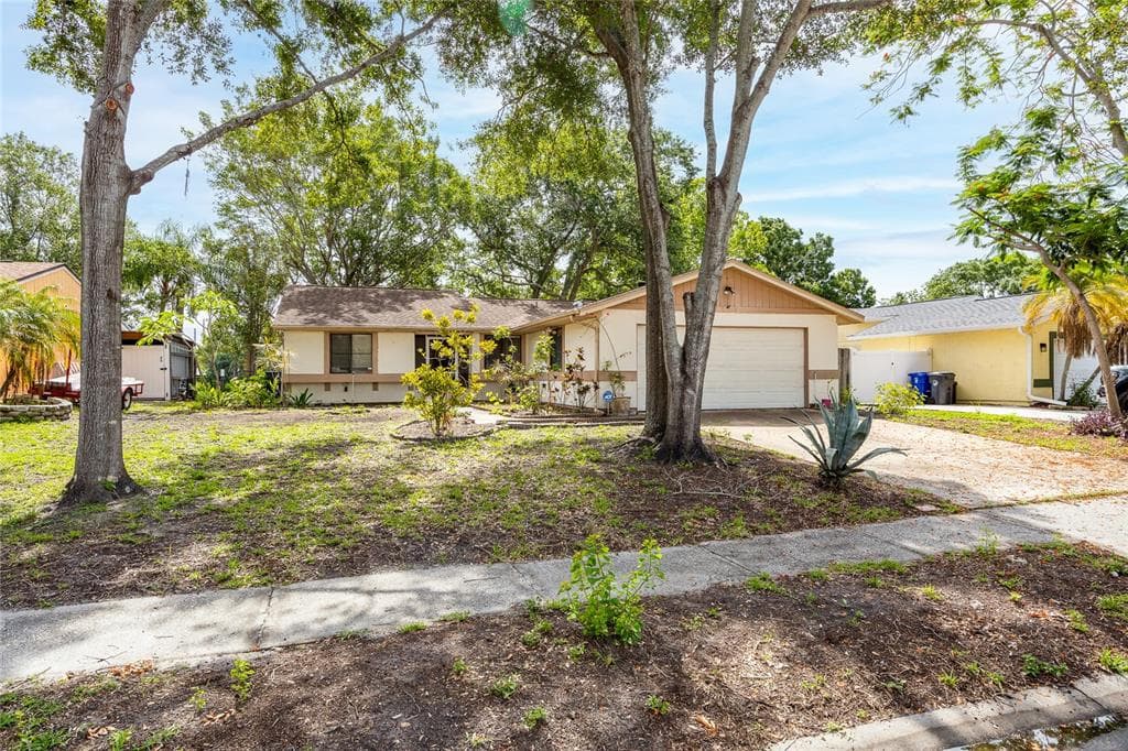 627 TIMBER BAY CIRCLE W photo 5