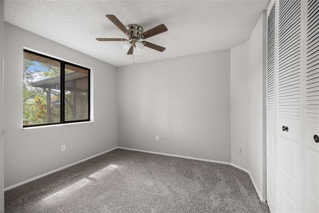627 TIMBER BAY CIRCLE W photo 21