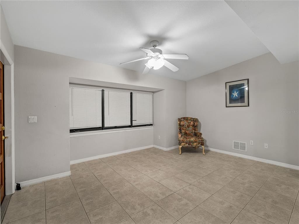 3181 NORMANDY DRIVE photo 7