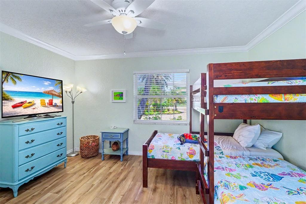 495 HARBOR DRIVE S photo 16