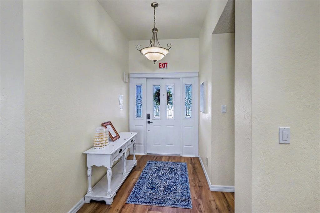 495 HARBOR DRIVE S photo 12