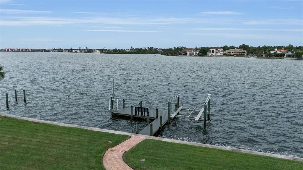 1541 CARIBBEAN DRIVE photo 12