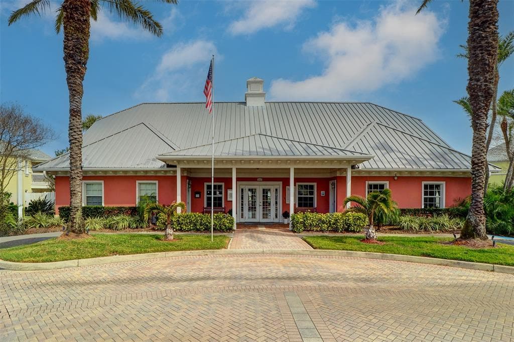 225 POMPANO DRIVE SE C photo 17