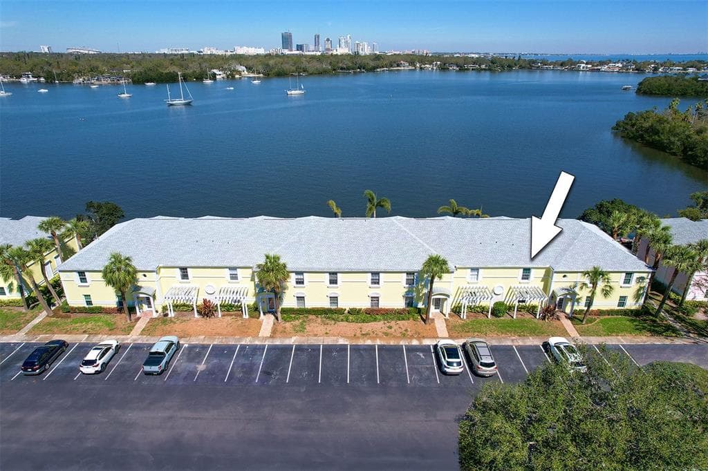 225 POMPANO DRIVE SE C photo 16