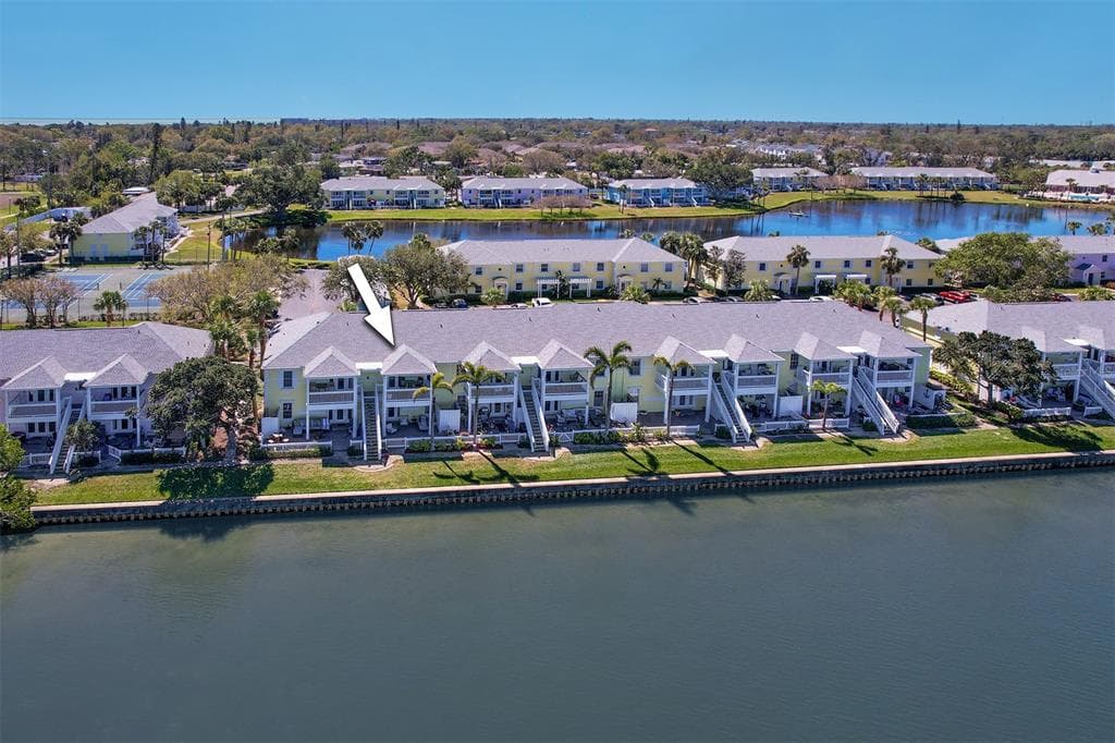 225 POMPANO DRIVE SE C photo 14