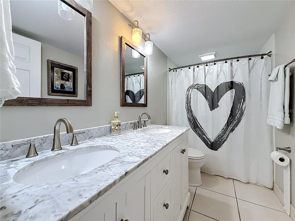18400 GULF BOULEVARD 1108 photo 22