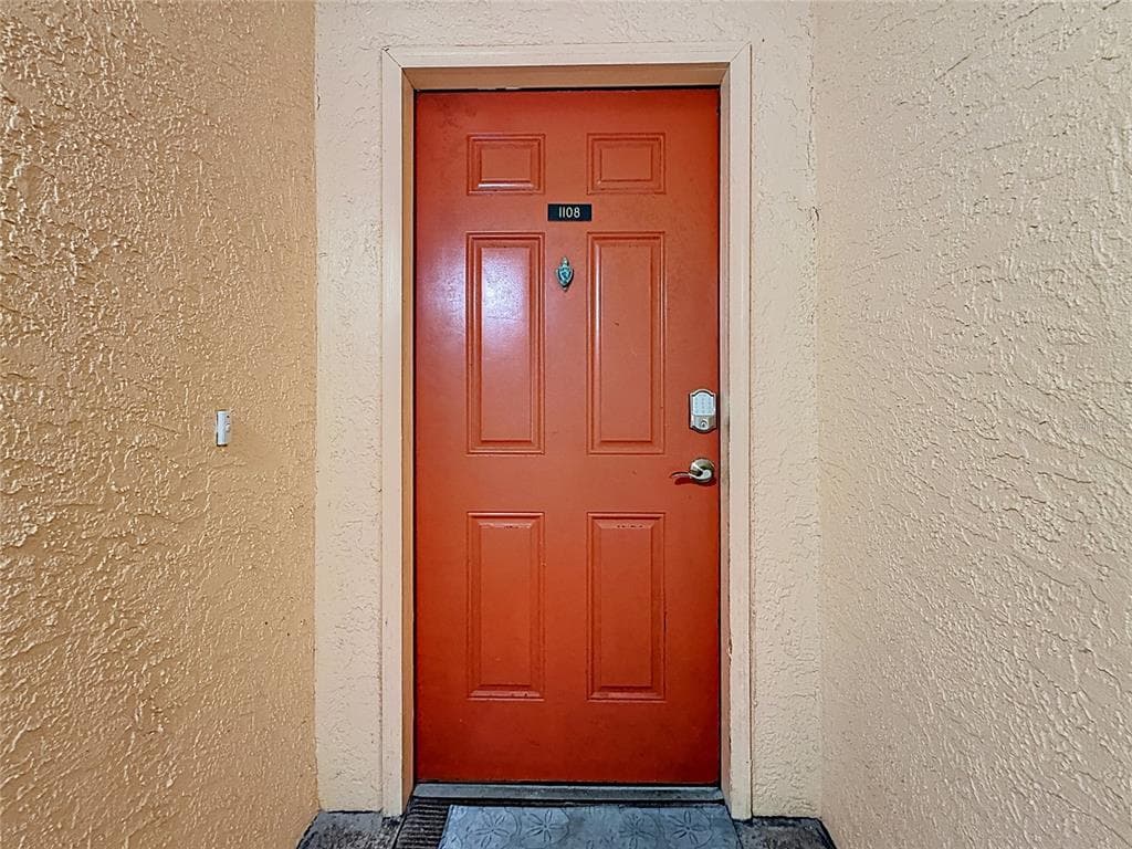 18400 GULF BOULEVARD 1108 photo 3