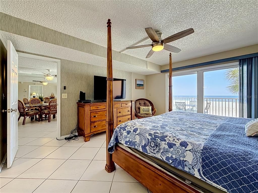 18400 GULF BOULEVARD 1108 photo 14