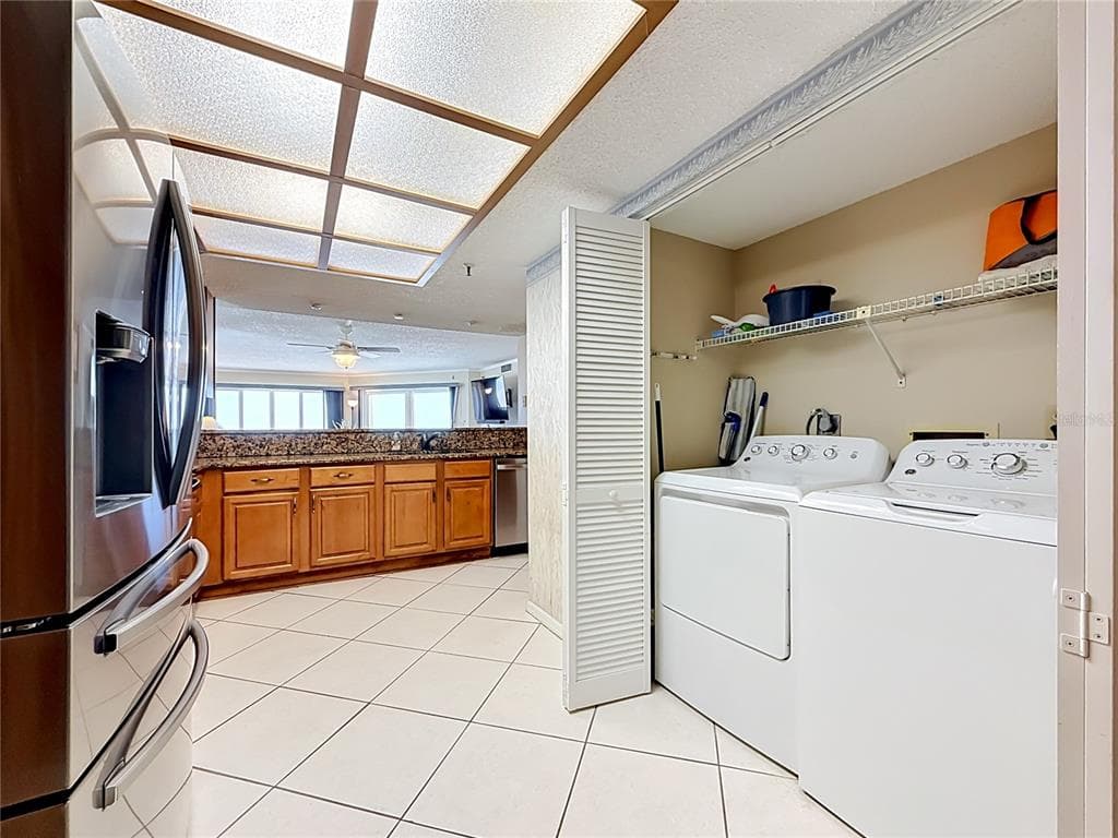 18400 GULF BOULEVARD 1108 photo 8