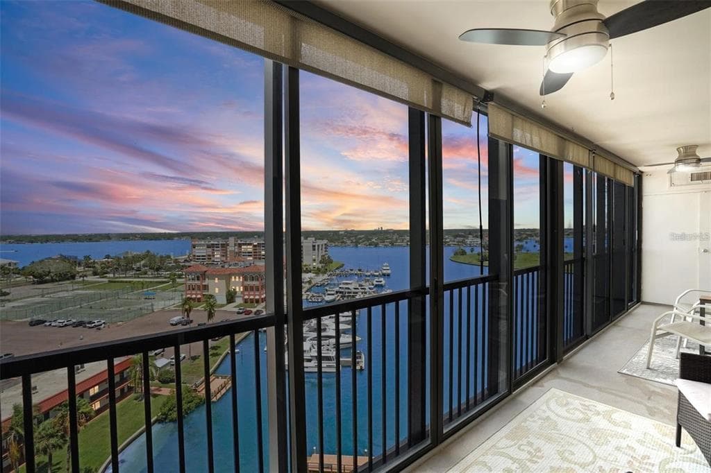 10355 PARADISE BOULEVARD 1010-1011 photo 2