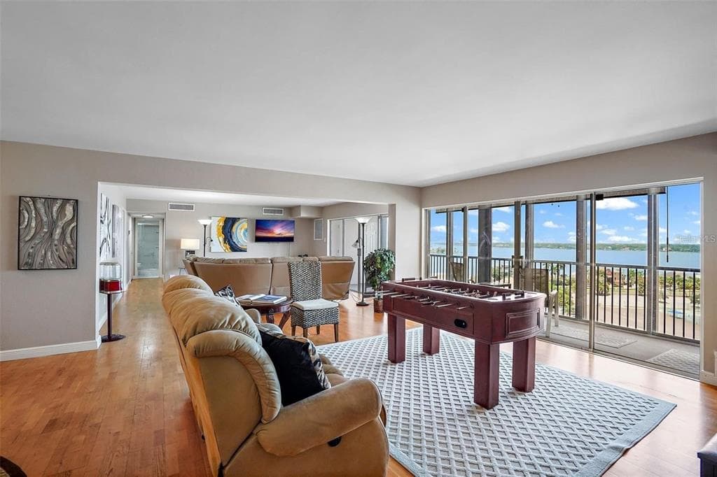 10355 PARADISE BOULEVARD 1010-1011 photo 9