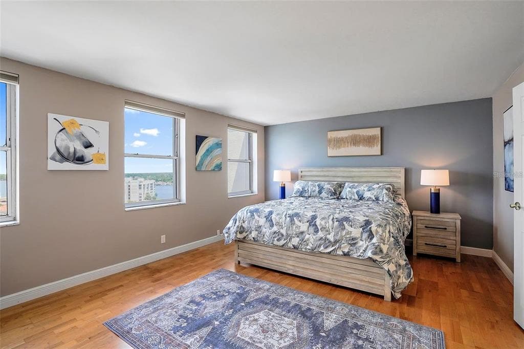 10355 PARADISE BOULEVARD 1010-1011 photo 14