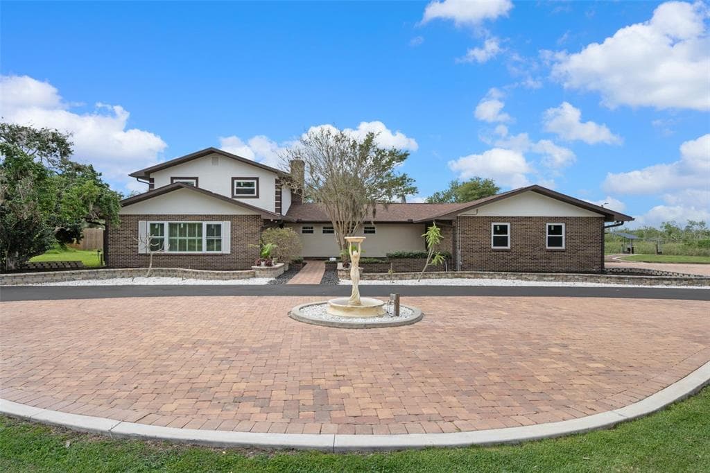 2309 CYPRESS WALK WAY photo 1