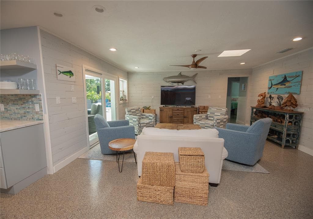 4925 PRIMROSE PATH photo 7