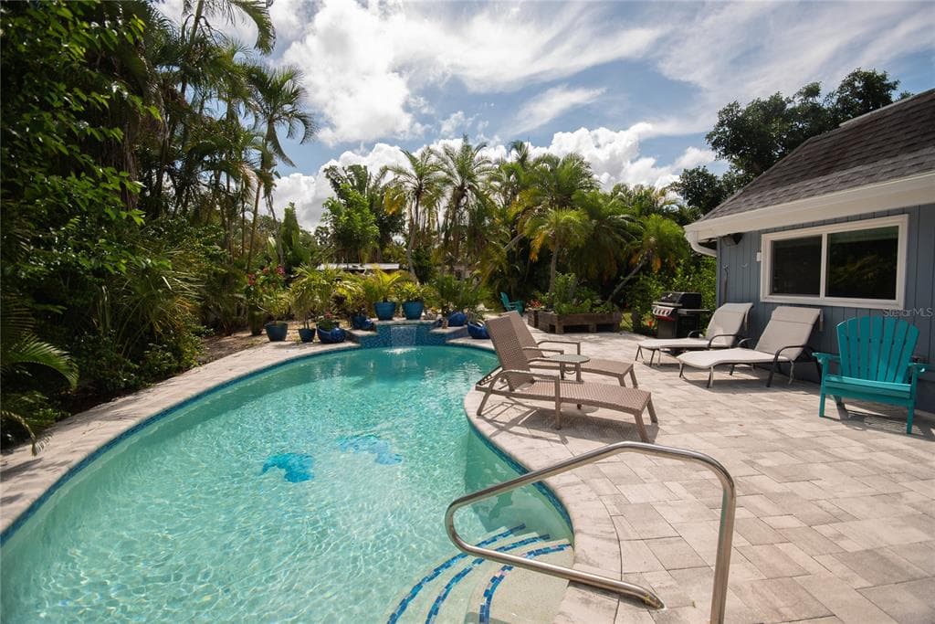 4925 PRIMROSE PATH photo 25