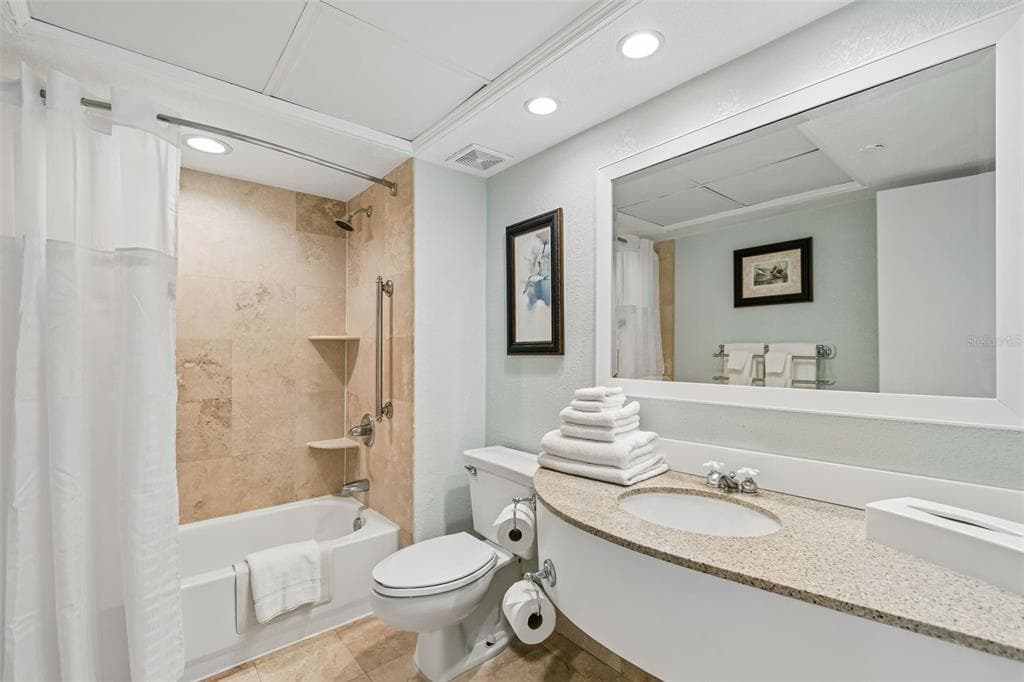 5500 GULF BOULEVARD 7230 photo 13
