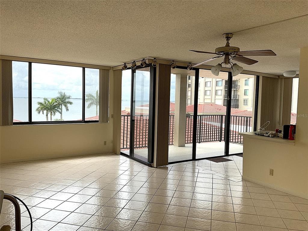 6322 PALMA DEL MAR BOULEVARD S G402 photo 3