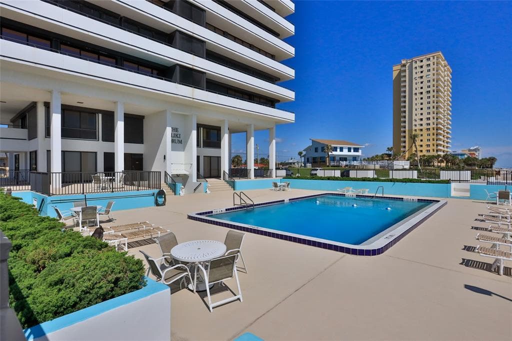 2200 N ATLANTIC AVENUE 1201 photo 4