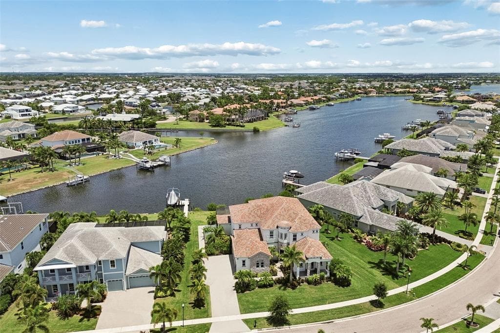 823 MANNS HARBOR DRIVE photo 6