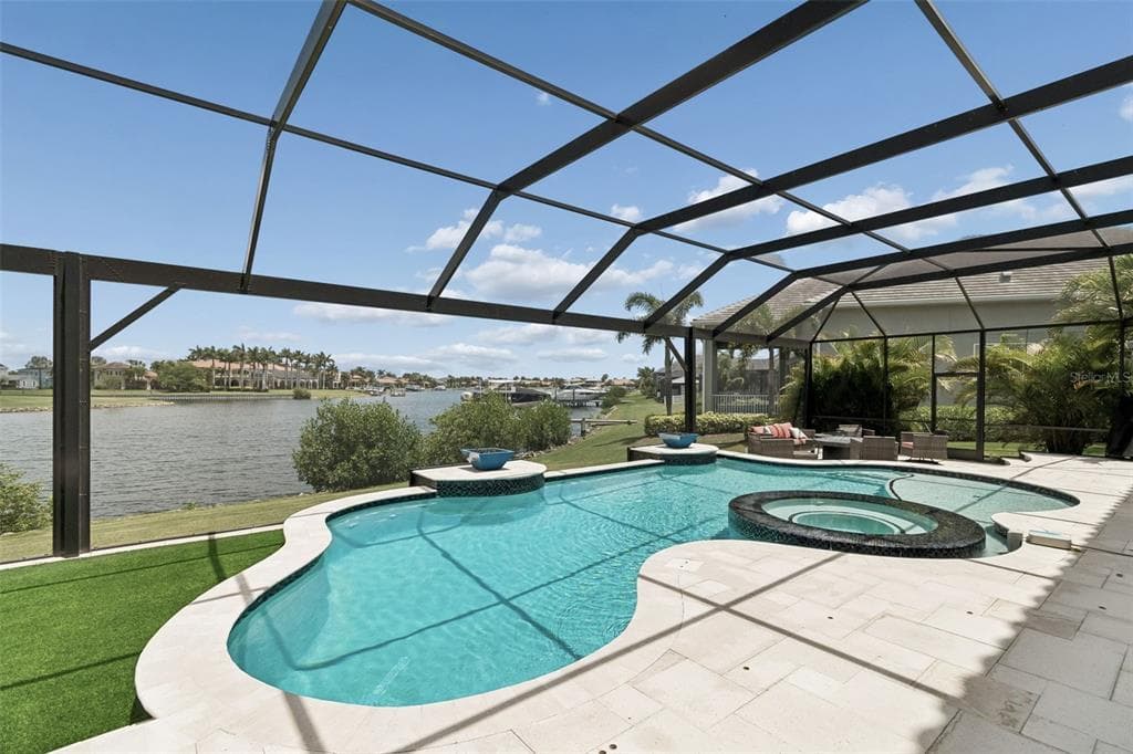 823 MANNS HARBOR DRIVE photo 4