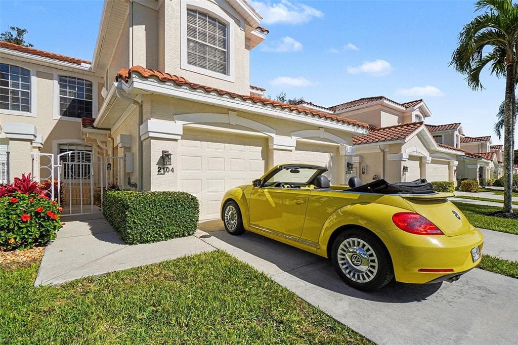 11270 JACANA COURT 2104 photo 4