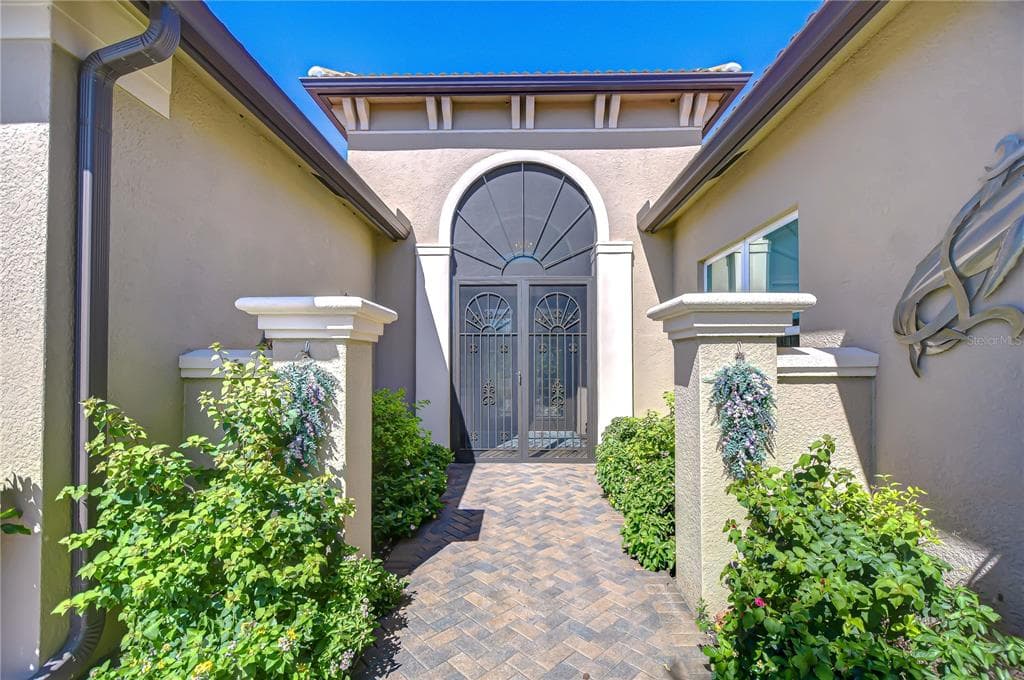 15303 VALENCIA DEL SOL STREET photo 5