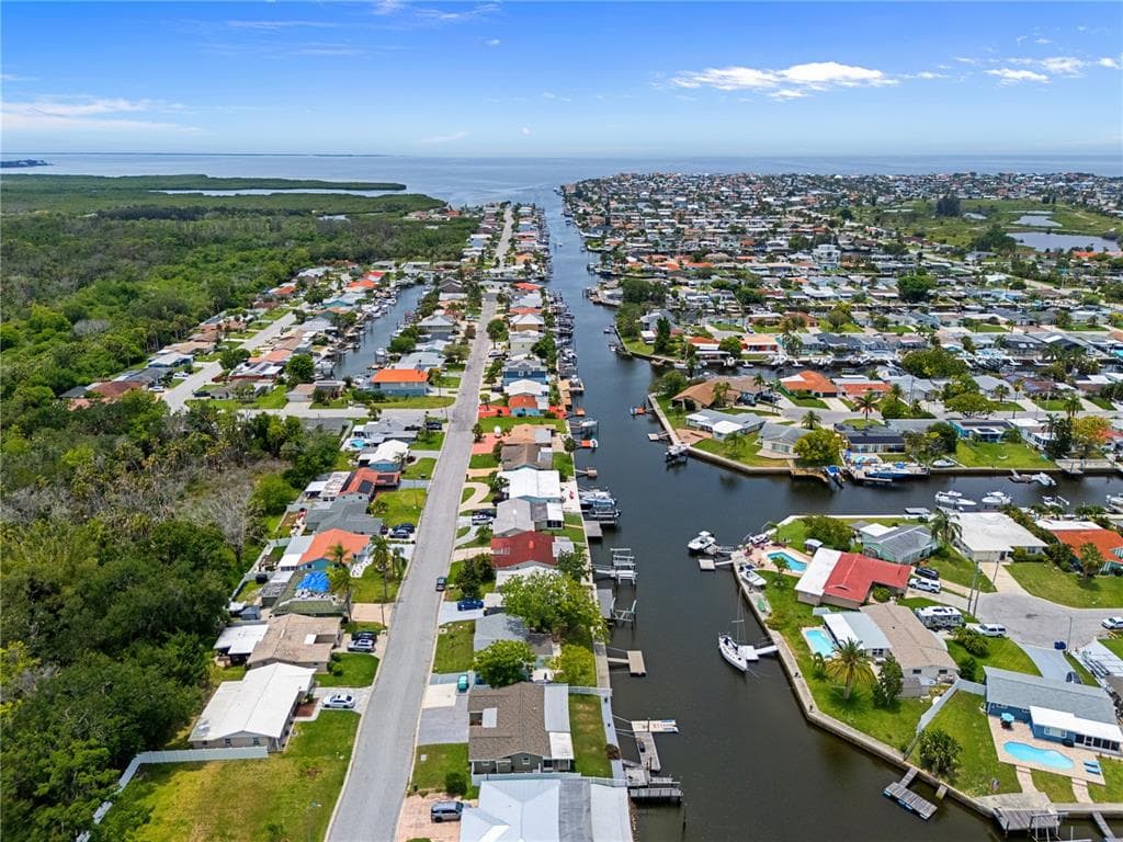 4865 SHELL STREAM BOULEVARD photo 3