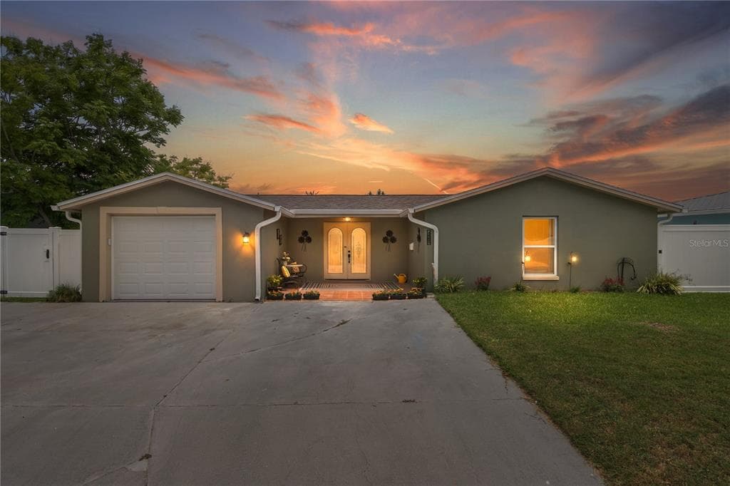 4865 SHELL STREAM BOULEVARD photo 1