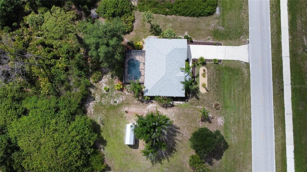 5769 E PRICE BOULEVARD photo 3