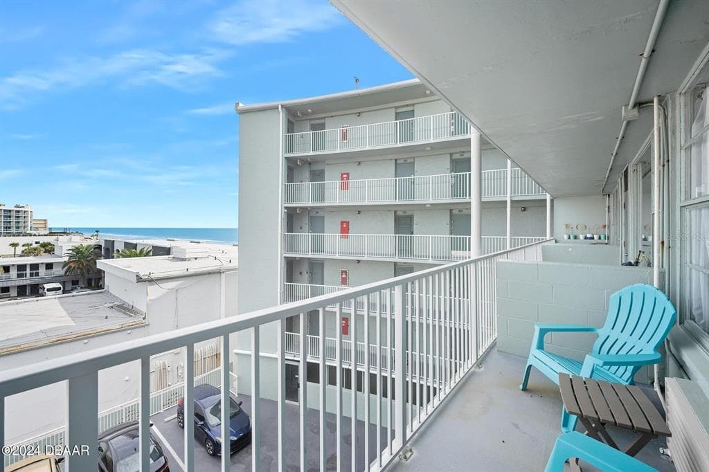 800 N ATLANTIC AVENUE 523 photo 17