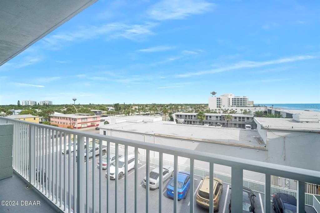 800 N ATLANTIC AVENUE 523 photo 16