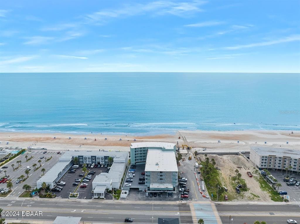800 N ATLANTIC AVENUE 523 photo 24