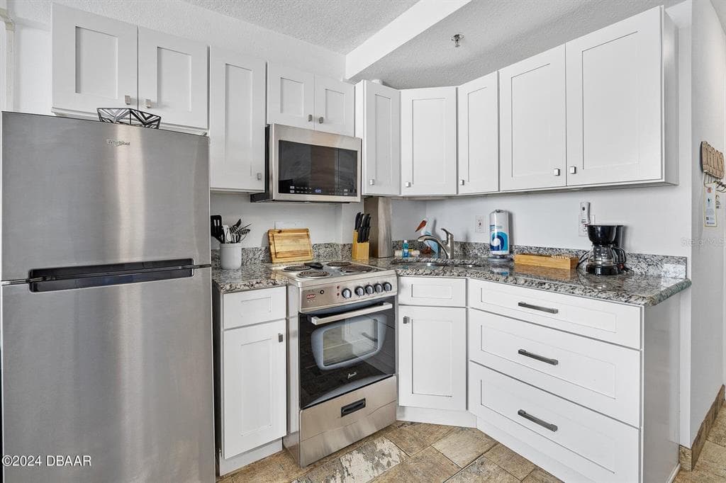 800 N ATLANTIC AVENUE 523 photo 8