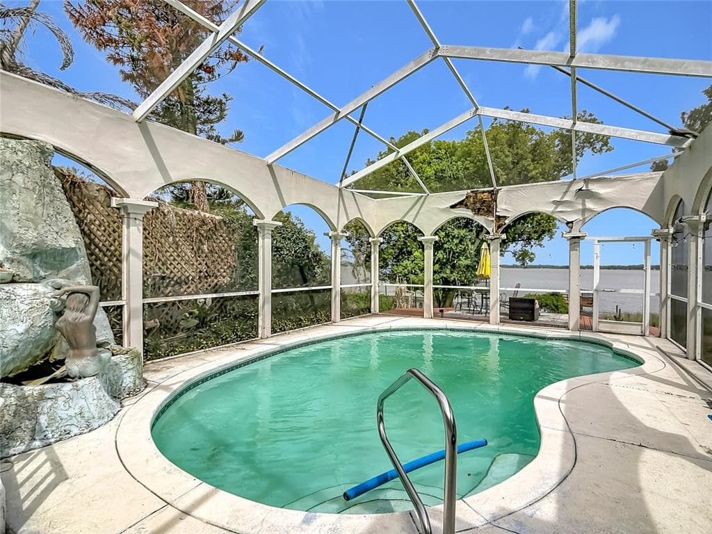 331 BAY STREET photo 6