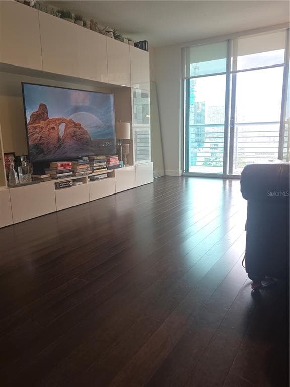 335 S BISCAYNE BOULEVARD 3400 photo 17