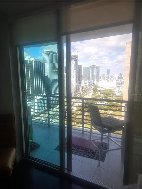 335 S BISCAYNE BOULEVARD 3400 photo 7