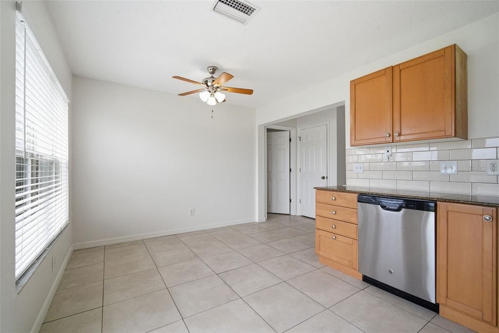 10604 LAKESIDE VISTA DRIVE photo 11